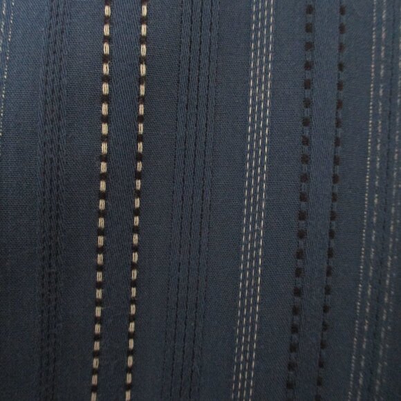 Axcess Mens L/S Blue Cotton Dress or Casual Shirt - Size 16/34 or Large - Picture 2 of 3